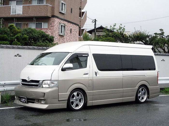 中古車 Trh221k 1914 09年 6 7万km 2wd 2700ガソリン 2jz Second House セカンドハウス ハイエースカスタム専門店