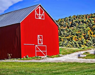 Pictures Of Barns: Inspiration For A Rustic Bedroom