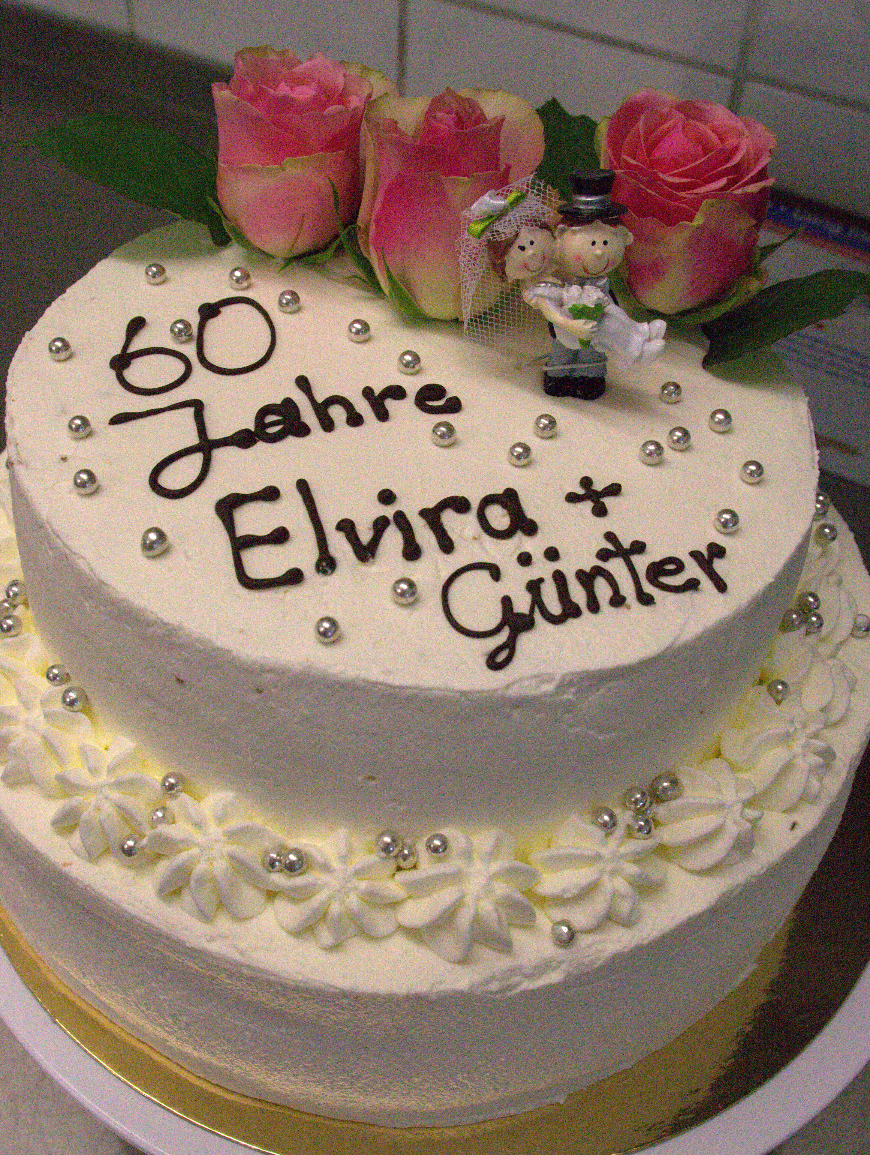 Torte Für Diamantene Hochzeit : Diamantene Hochzeit Kuchen ...