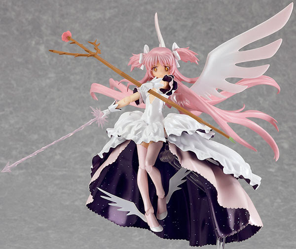 FIG-MOE-7486_06.jpg