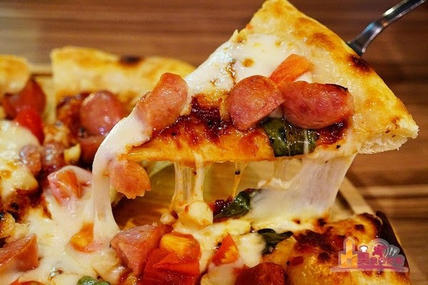 ▲高雄O.P.P披薩餐酒館。(圖/影子提供)