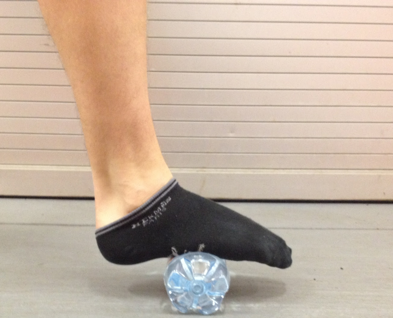 5 Free and Easy Solutions for Plantar Fasciitis - Athletico