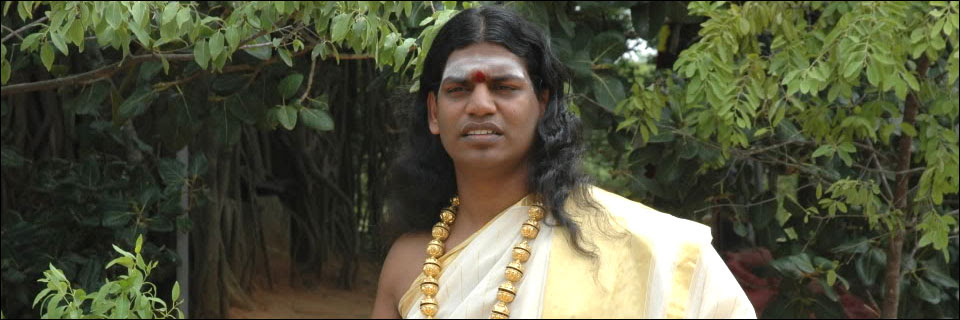 Nithyananda is not who he seems to be. Behind the scenes, Nithyananda's smile is quite different.
