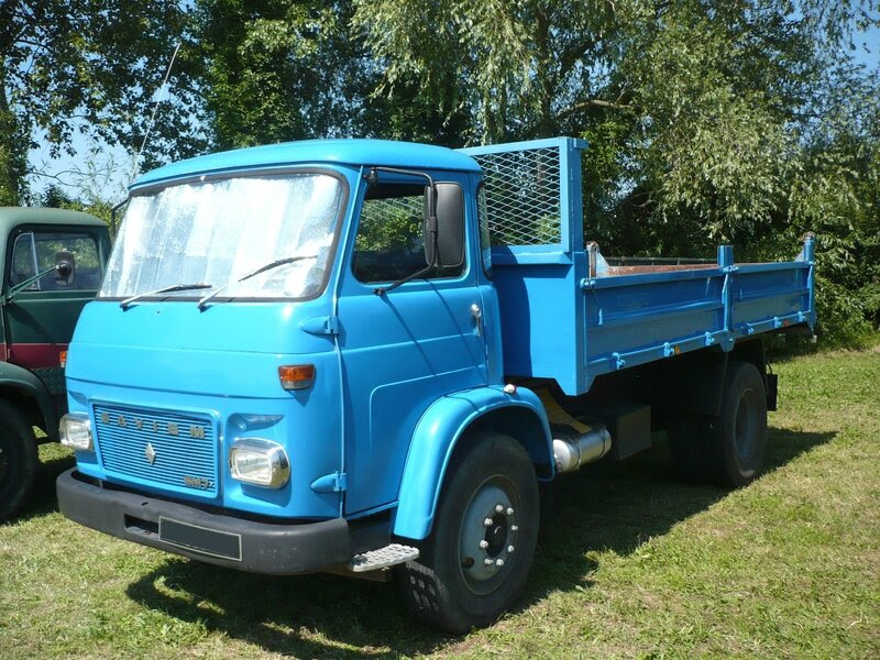 SAVIEM Renault SM7 benne Ohnenheim 1