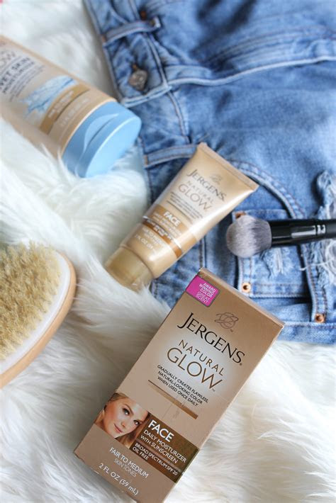 Then i wash my hands and make sure to let the formula dry all the way down before getting into bed — these towelettes are highly pigmented but . How to Get the Most Natural Looking Fake Tan - Living