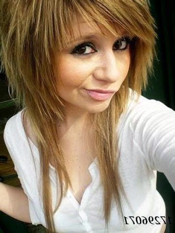 coiffure mi long degrade effile