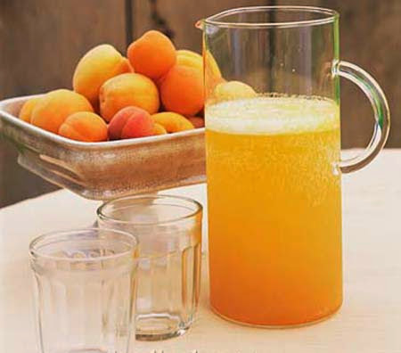 طريقة عمل عصير المشمش بالبرتقال