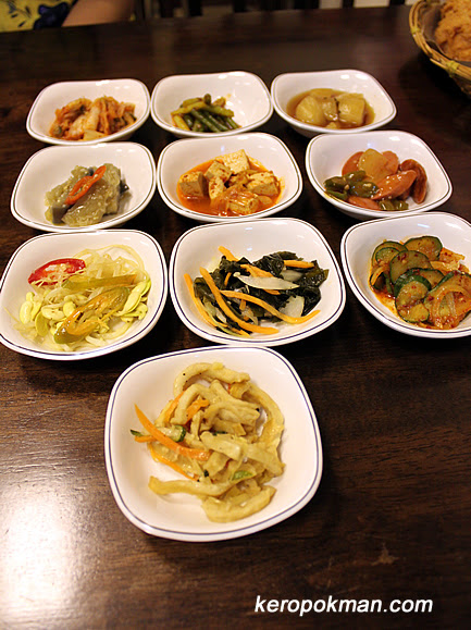 Lots of side dishes...