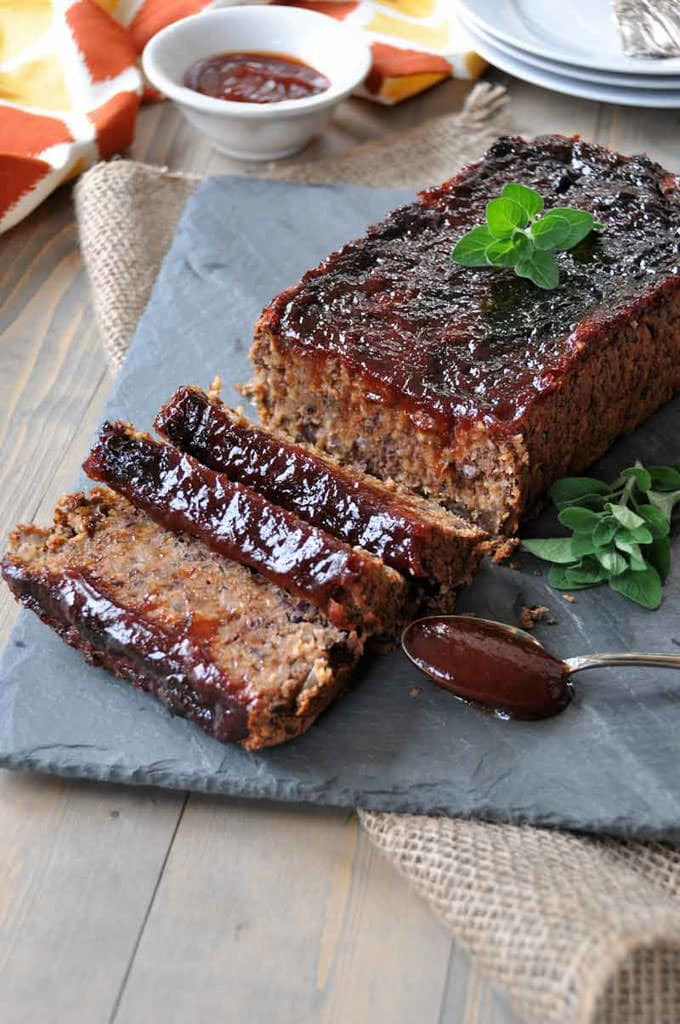 Festive Vegan Recipes for the Holidays (Thanksgiving and 