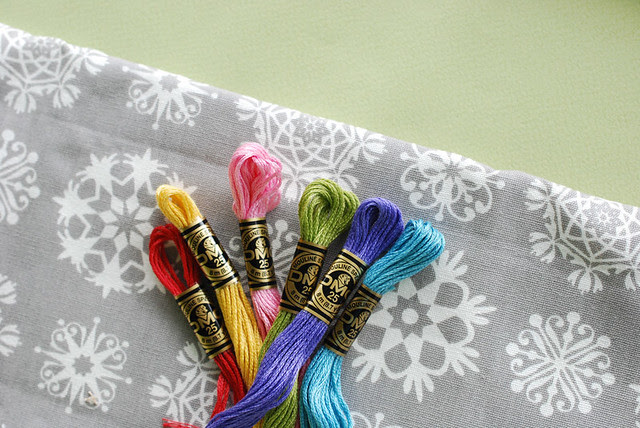 Let it Snow Table Runner