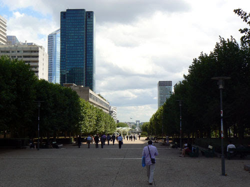 comme aux Tuileries.jpg