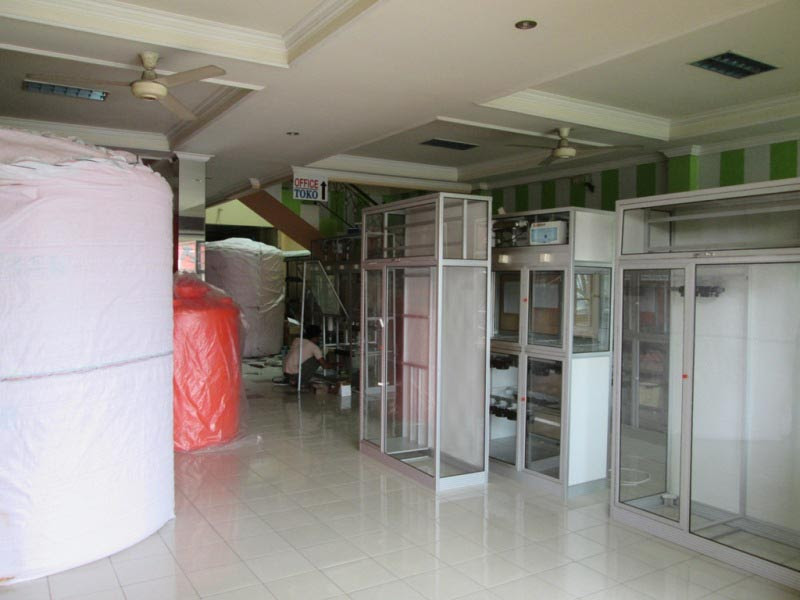 Hubungi Alamat Lokasi Kantor Toko Gudang INVIRO Hubungi Alamat Lokasi Kantor Toko Gudang INVIRO