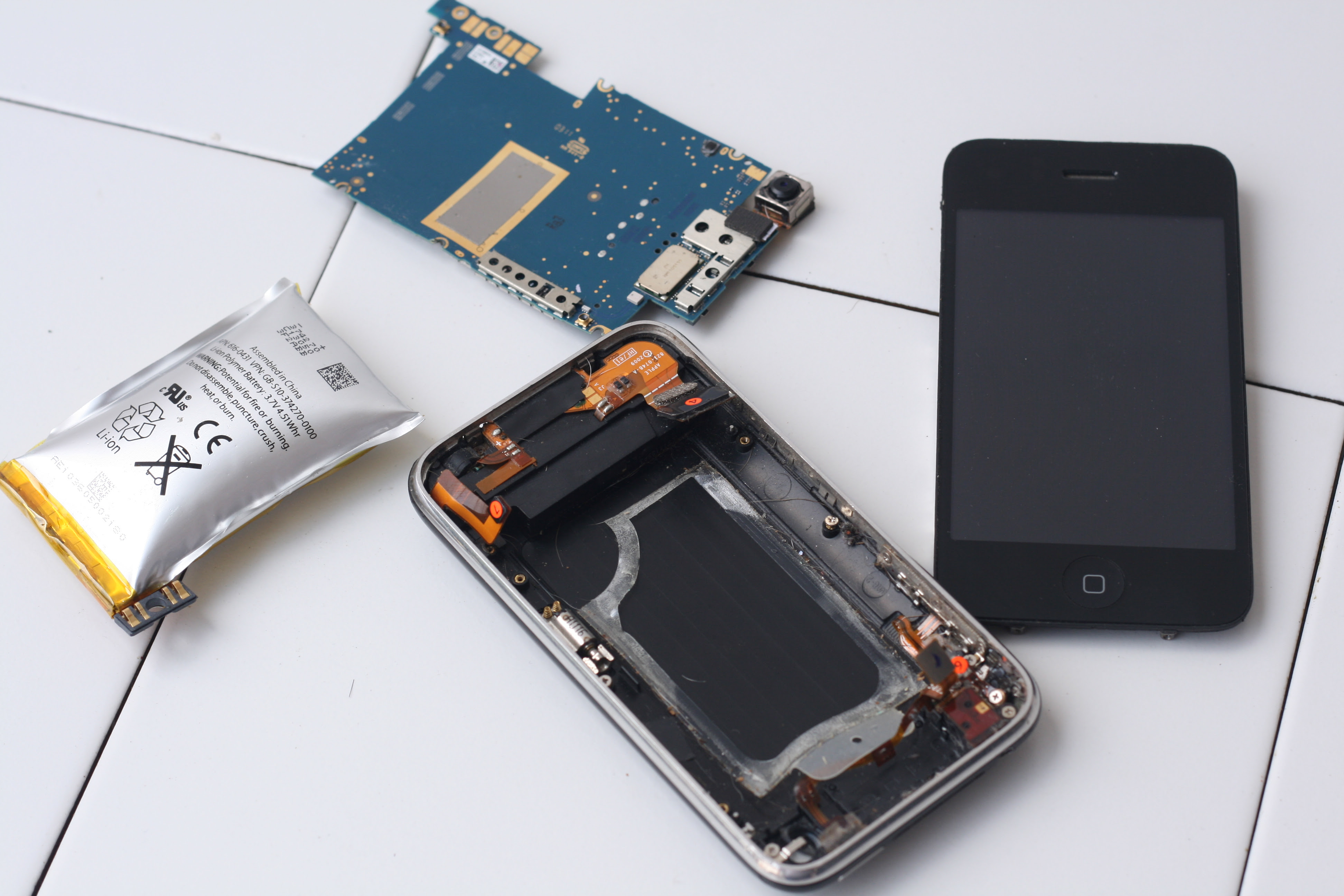 iphone replace my (with an  wikiHow  iPhone Pictures) to Replace Battery How