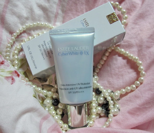雅詩蘭黛 極致晶燦光超亮白隔離霜SPF50/PA+++(((有抽獎活動喔))) - kate&希希兩人甜蜜世界 - FashionGuide 華人時尚 ...