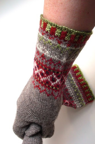 finished Meida's mittens