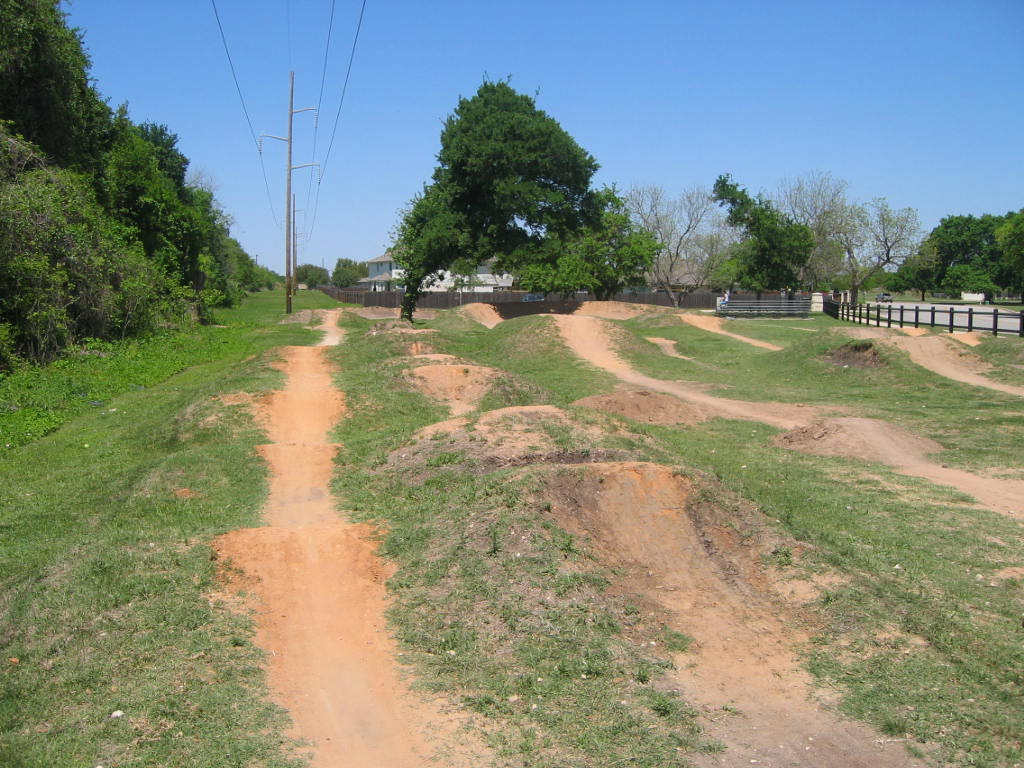 33 Top Photos Backyard Mx Track Designs - In the Air With MX Track Builders - Racer X Online