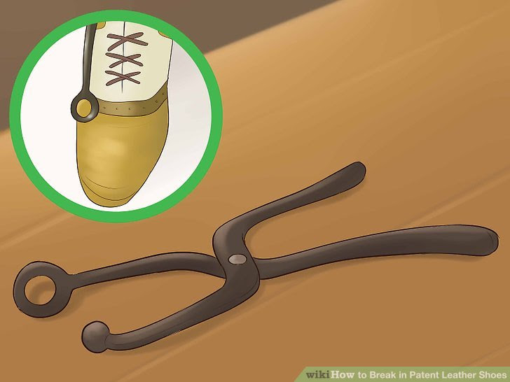 Break in Patent Leather Shoes Step 1.jpg