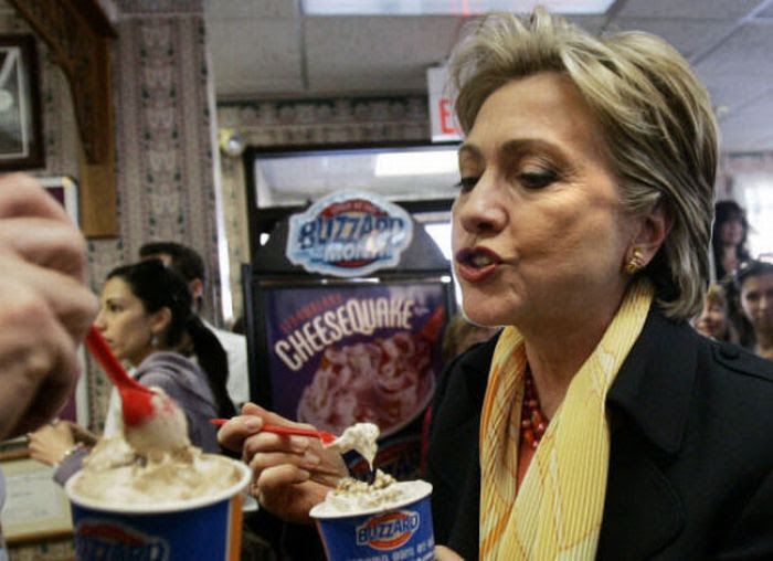 World Leaders and Famous Politicians Love Ice Cream (44 pics)