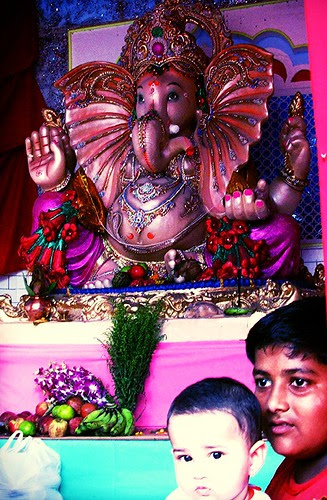 Marziya Shakir And The Bandra Bazar Ganpati 2008 by firoze shakir photographerno1