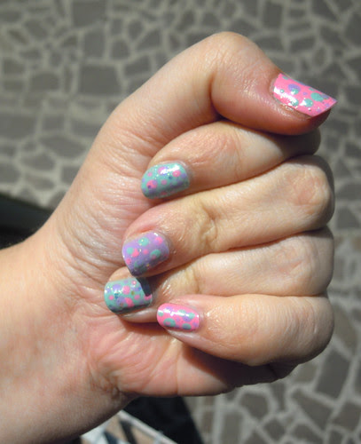 Pastel nail art