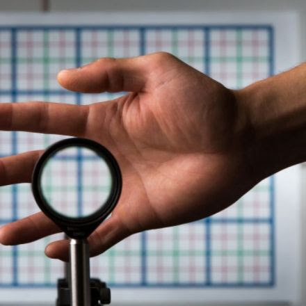 'Invisibility cloak' closer to reality as New York scientists unveil new device