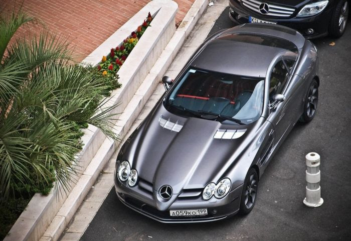 Supercars from Around the World (99 pics)