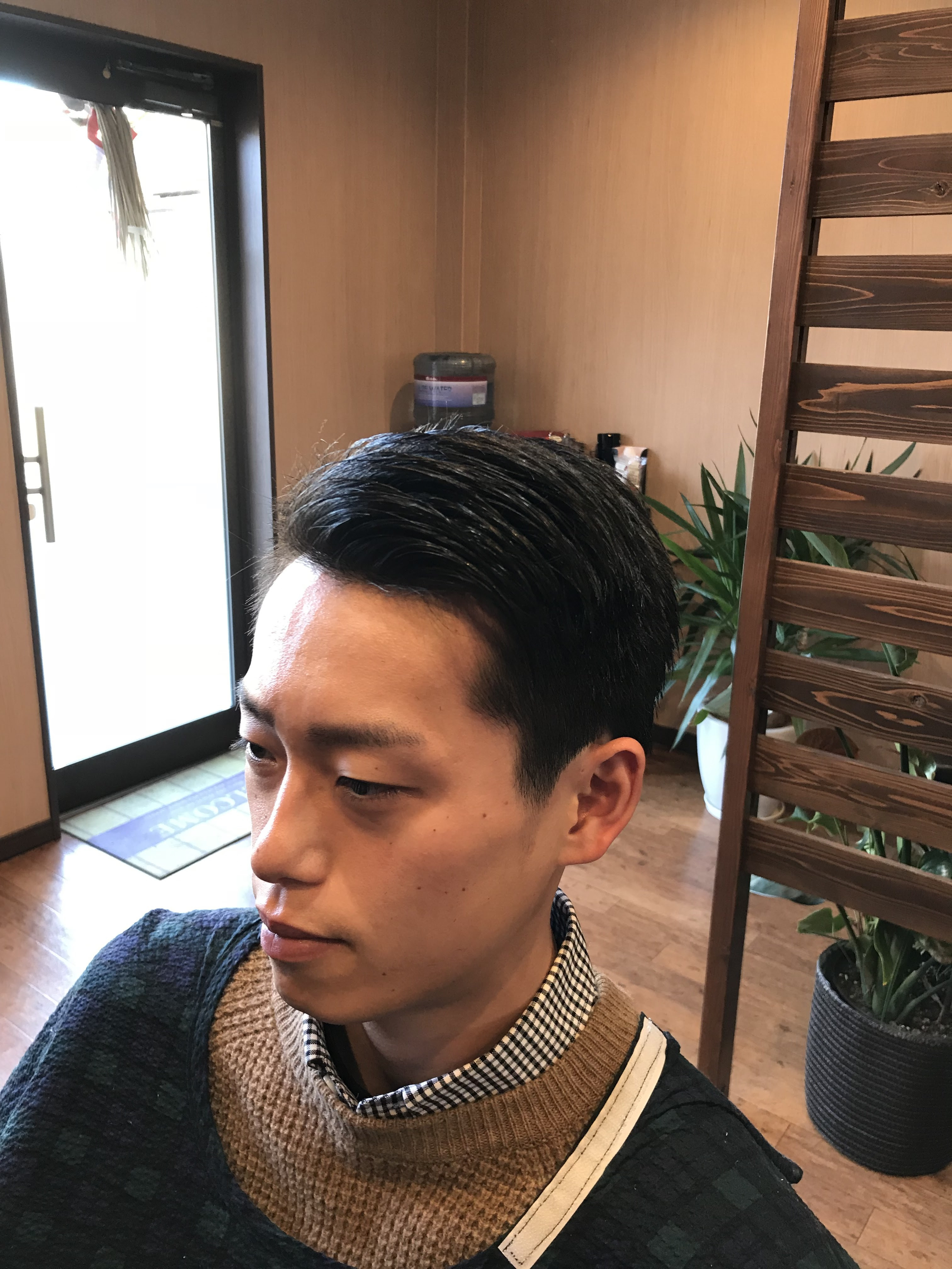 福島市の床屋 理容室 East Base メンズカット 伊達市 ｂａｒｂer ヘッドスパ 育毛 パーマ 理容店 顔そり 二本松市