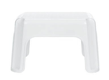 Rubbermaid White Roughneck Step Stool