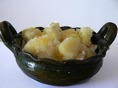 ananas  cru enrobé de sucre.jpg