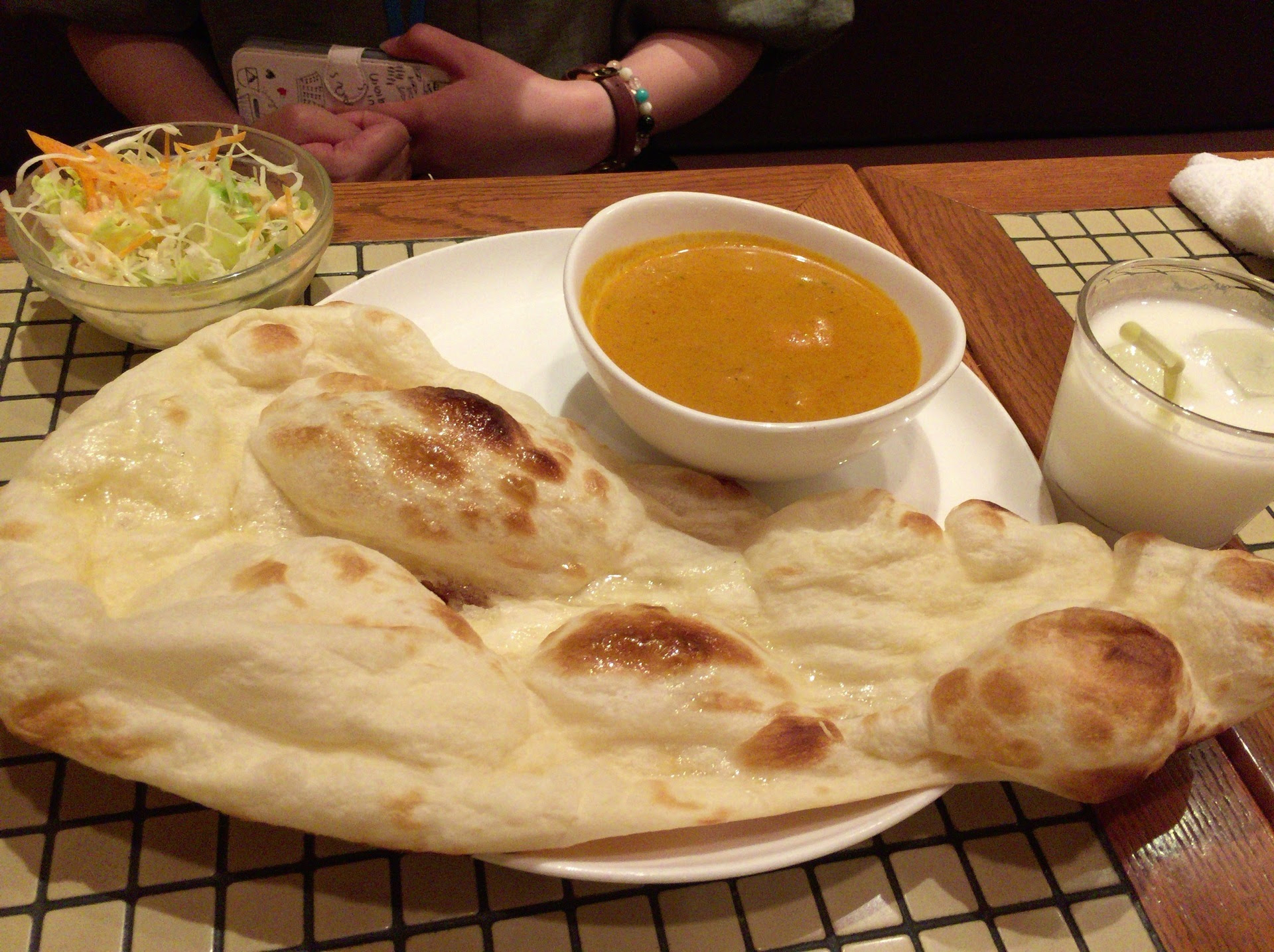 仙台駅東口ランチ ナンのおかわり自由が嬉しい インドカレーのお店 Think Essence