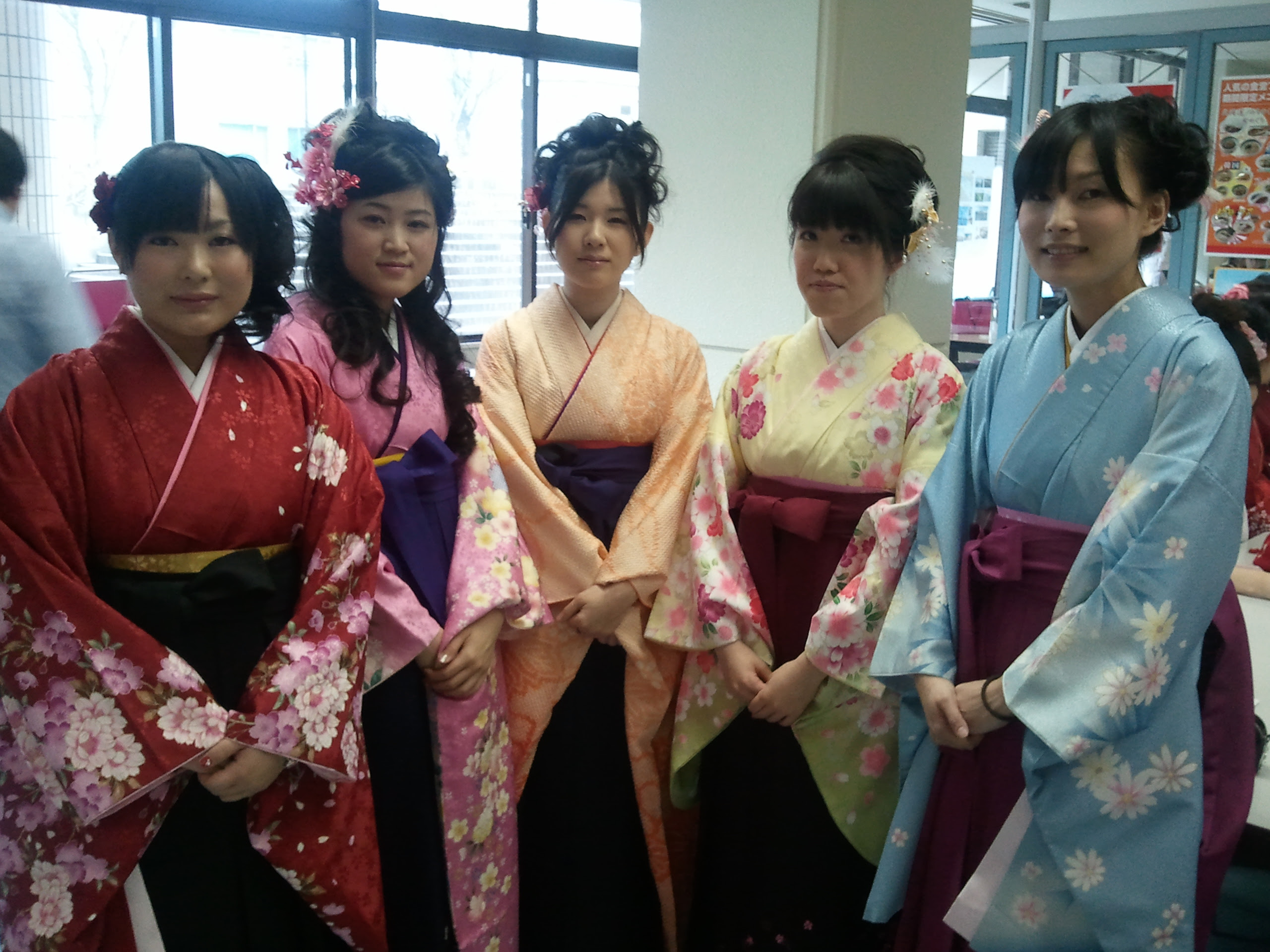 福岡女子大学 卒業式 福岡各店のスタッフブログ