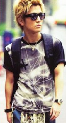 岩田剛典の私服ファッションや香水のブランドはどこ 岩ちゃんの愛用アイテム徹底調査 画像あり 三代目jsb 通信