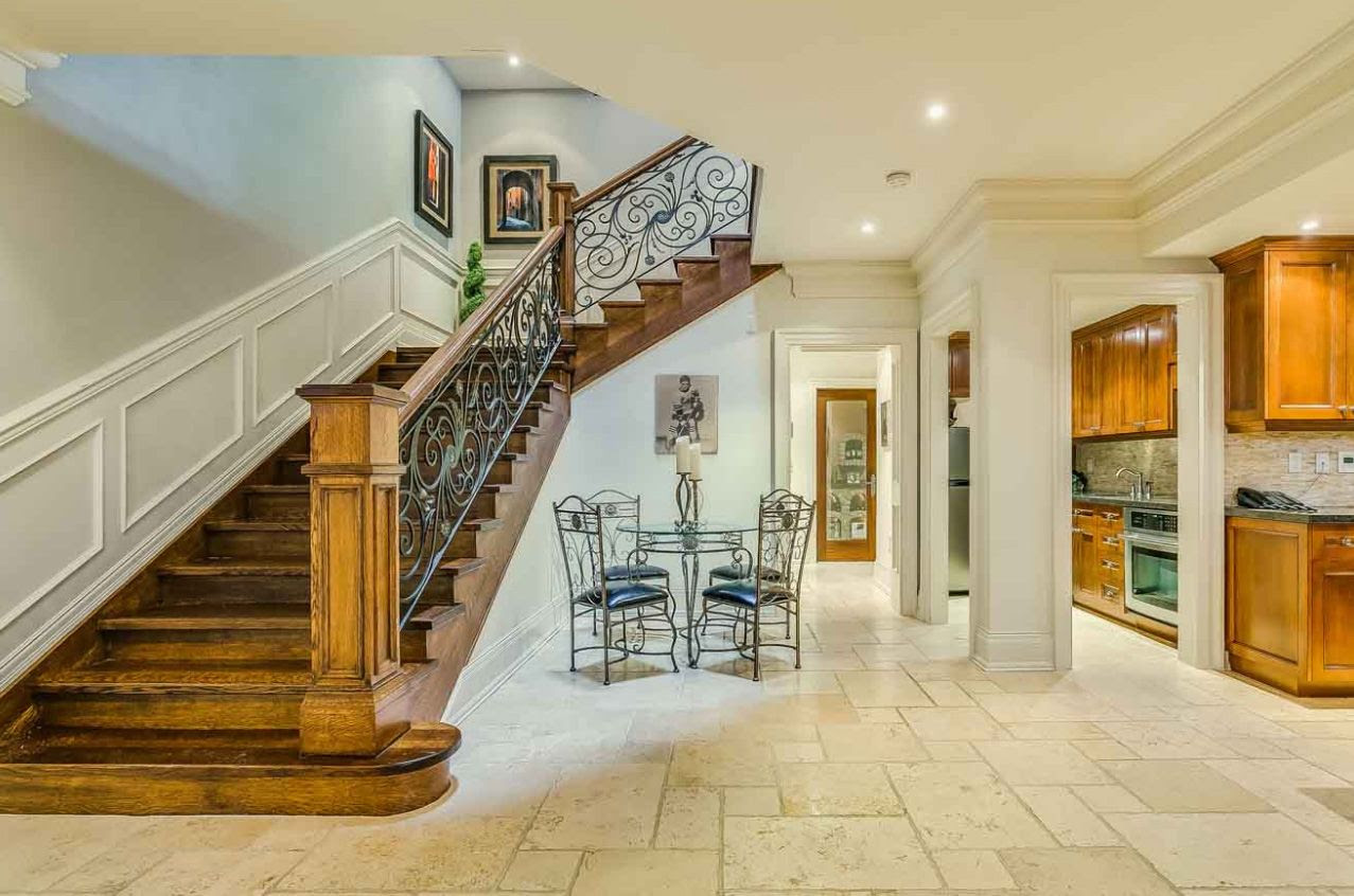 95 bayview ridge toronto