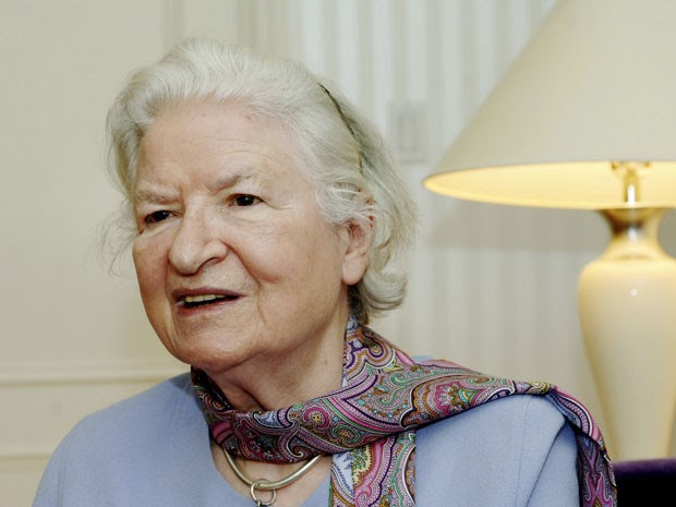 A escritora britânica P.D. James em foto de 27 de novembro de 32005 (Foto: Henny Ray Abrams/AP)