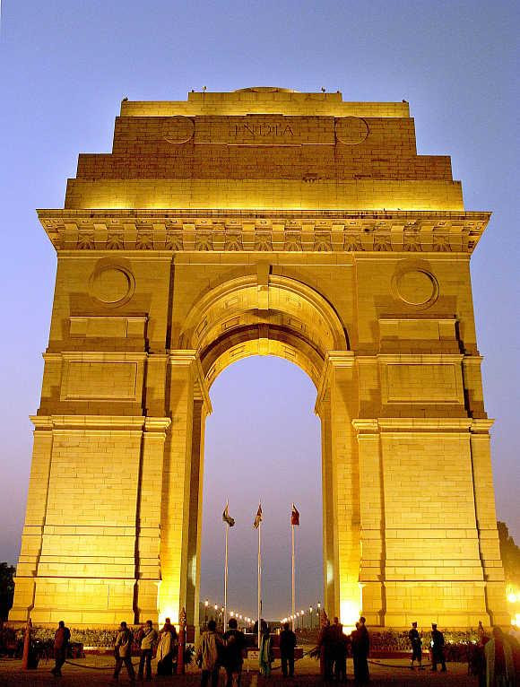 Govt's move on FDI welcome, but insufficient - Rediff.com ...