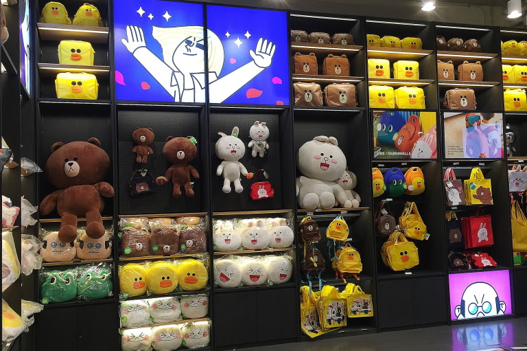 韓国カロスキルのLINEフレンズストアに行ってみた!グッズ可愛 ...