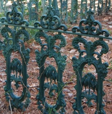 Stylized Palmetto Trees Used in Iron Frnce around Burial Plots Photo, Click for full size