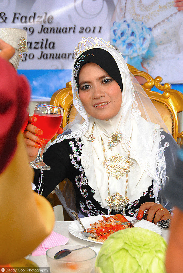 Ila and Fadzlee01