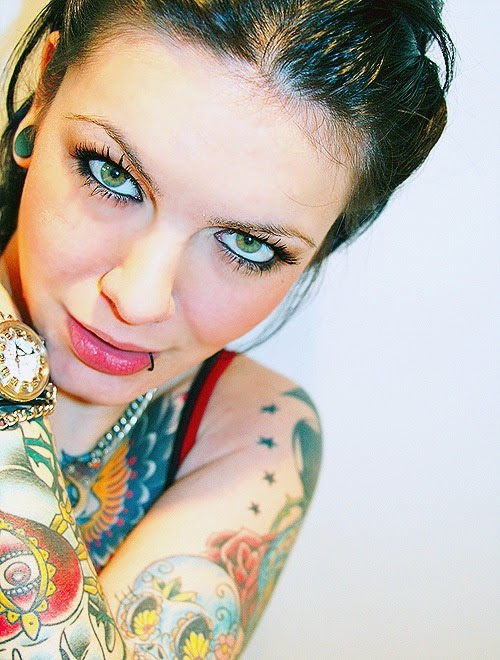 tattooed girl