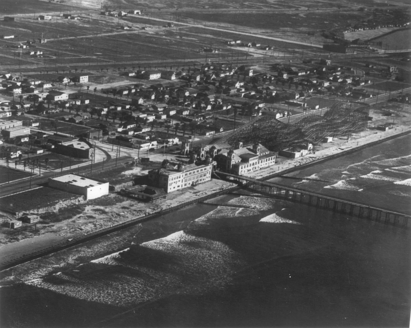 Aerial Seal Beach – 1920s
