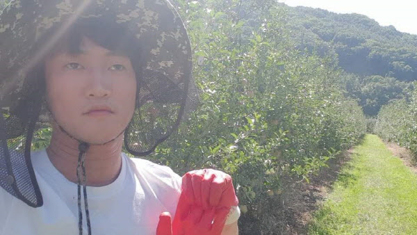 '엔터스' 유튜버 유정호 누구? "10년 가까이 봉사활동 ...