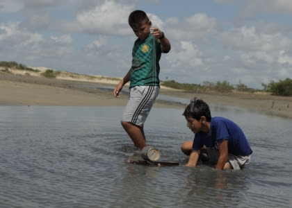 "Carrinho de lata", praticado no litoral do Ceará