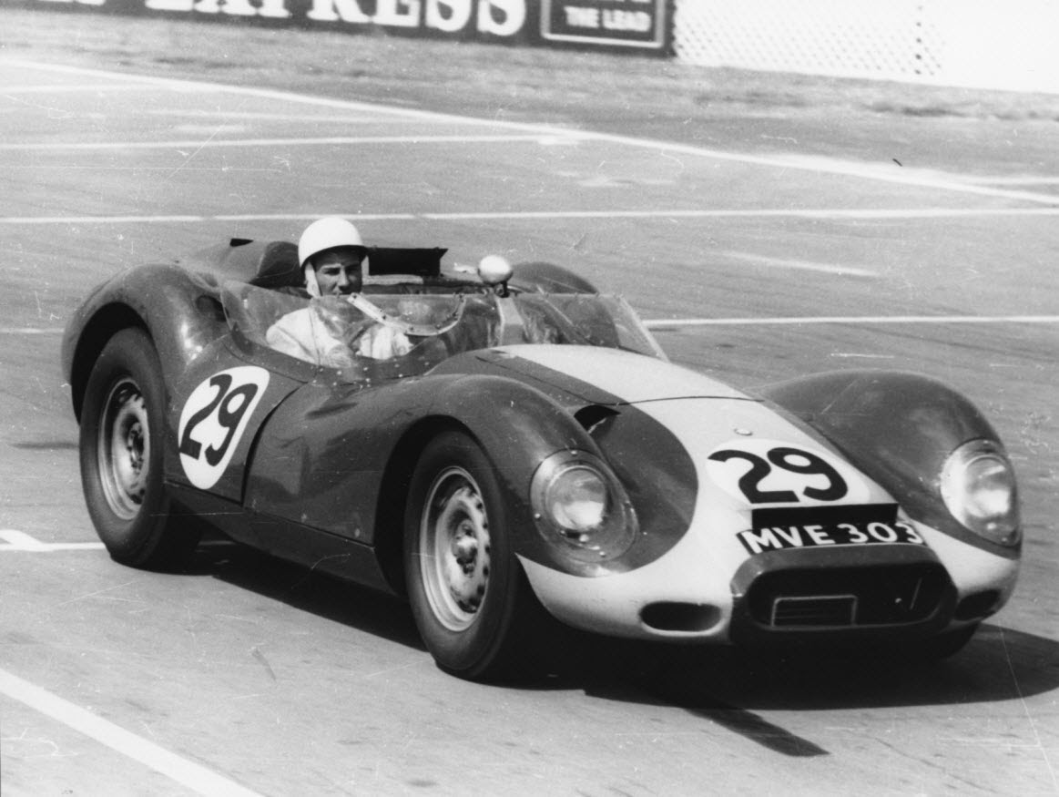 Lister Jaguar showcased at