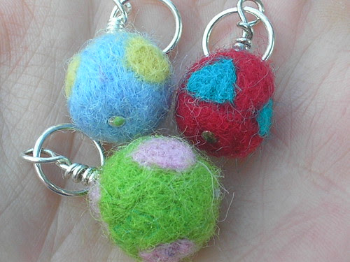 Felted stitch markers