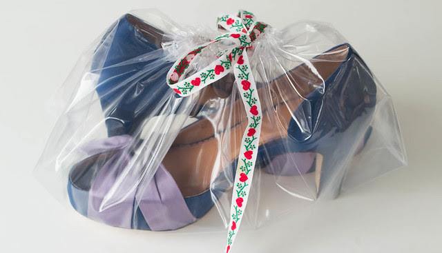 casa crafty by turtleturtle: day 36: shower curtain? no- see ...