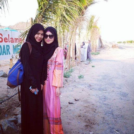 gambar diana amir umrah
