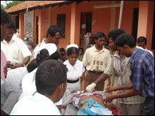 Displacing civilians in Vanni