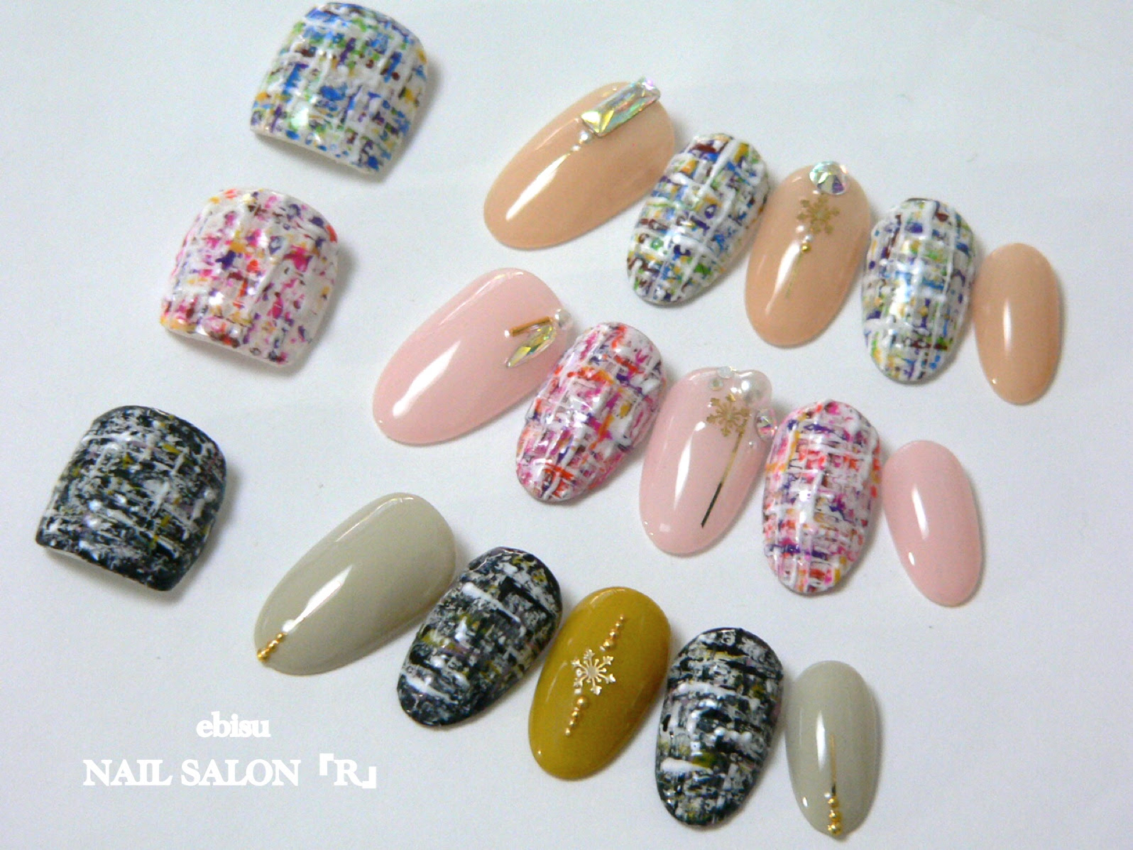 手足お揃い 新作ツイードネイル 渋谷区でジェルネイル Nail Salon ネイルサロン R