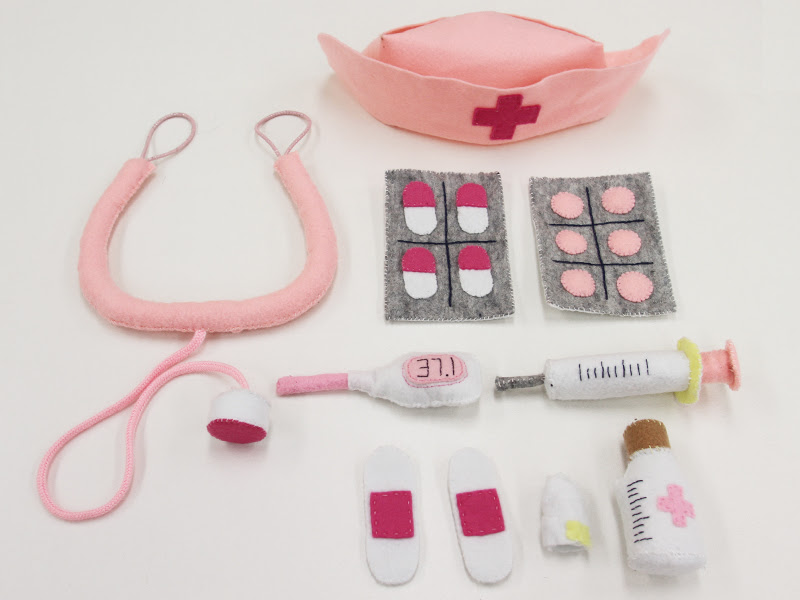 手作りおもちゃでお医者さんごっこ 聴診器も体温計も Handful ハンドフル