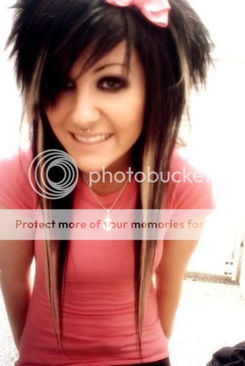 Girly Emo Hairstyles With Nice Emo Haircuts for Beautiful Girls Typically Cute Girls Emo Hairstyles Cuts Style Photos